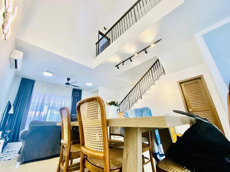 2-storey Terraced House for Rent in Setia Safiro (Cyberjaya) - Mohd Aizat Saiful Bahri - Living Room - PropertyGuru.com.my