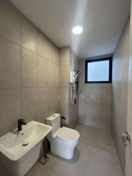 Condominium for Rent at EdgeWood Residences @ SkySanctuary - CK Teong - Bathroom - PropertyGuru.com.my