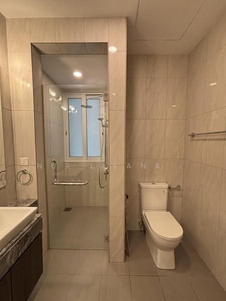 3-storey Terraced House for Rent in Mont Kiara (Kuala Lumpur) - Nur Liyana . - Bathroom - PropertyGuru.com.my
