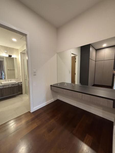 3-storey Terraced House for Rent in Mont Kiara (Kuala Lumpur) - Nur Liyana . - Bathroom - PropertyGuru.com.my