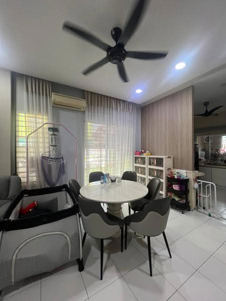 Rumah Teres 2-Tingkat untuk Dijual di Skudai (Johor) - Shieh Long Chen - Dining Room - PropertyGuru.com.my