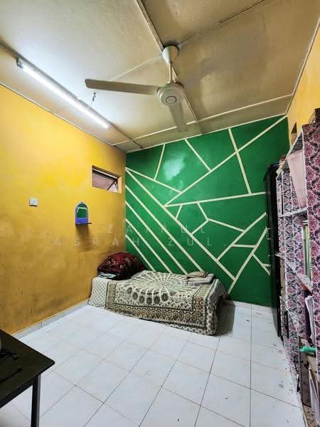 1-storey Terraced House for Sale in Puchong (Selangor) - Zairul Asrah Zulkefli - Bedroom - PropertyGuru.com.my