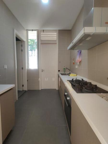 Semi-Detached House for Sale in Puteri Harbour (Iskandar Puteri (Nusajaya)) - Amber Hew - Kitchen - PropertyGuru.com.my