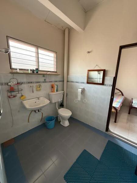 Rumah Teres 2-Tingkat untuk Dijual di Semabok (Melaka) - Elin Goh - PropertyGuru.com.my