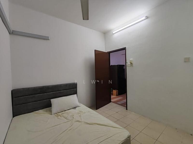 2-storey Terraced House for Rent in Setia Impian (Setia Alam) - Elwin Chok - Bedroom - PropertyGuru.com.my