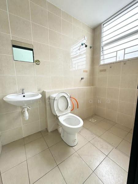 3-storey Terraced House for Sale in Kajang (Selangor) - Eldon Chong - Bathroom - PropertyGuru.com.my