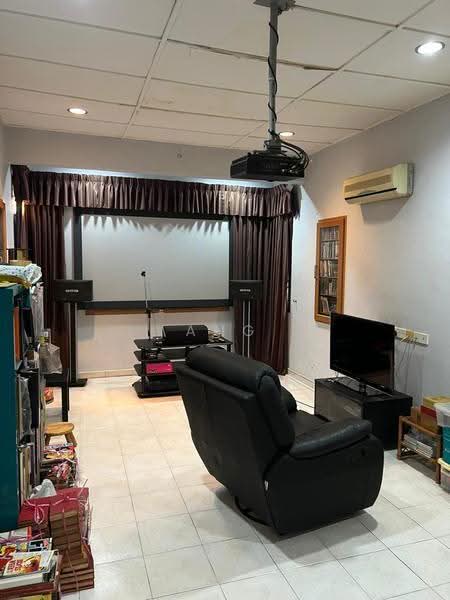Semi-Detached House for Sale in Bandar Bukit Tinggi (Klang) - Ang Agnes - PropertyGuru.com.my
