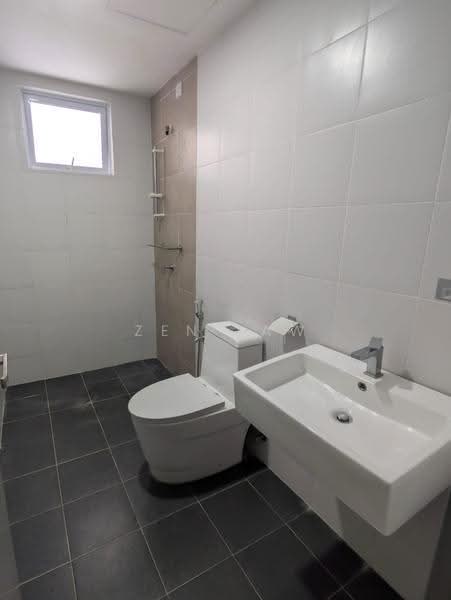 Condominium for Sale at Aurora Residence @ Lake Side City - Zen Law - Bathroom - PropertyGuru.com.my