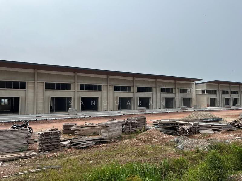 Kedai / Pejabat untuk Dijual di Single Storey Shop Office at Tasek Gelugor (Tasek Gelugor) - Sanggaran Muniandy - Exterior - PropertyGuru.com.my