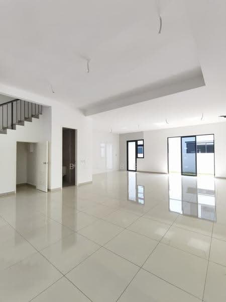 Rumah Teres 2-Tingkat untuk Dijual di Taman Ekoflora (Johor Bahru) - Bee Bee - PropertyGuru.com.my