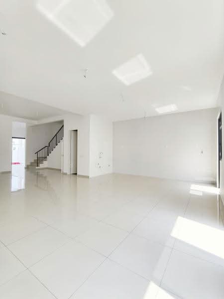 Rumah Teres 2-Tingkat untuk Dijual di Taman Ekoflora (Johor Bahru) - Bee Bee - PropertyGuru.com.my