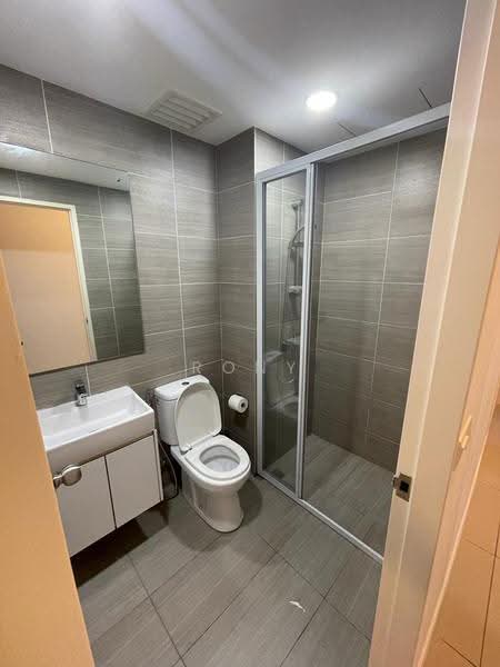 Service Residence for Sale at Lexa Residence @ The Quartz WM - Rony Yeo - Bathroom - PropertyGuru.com.my