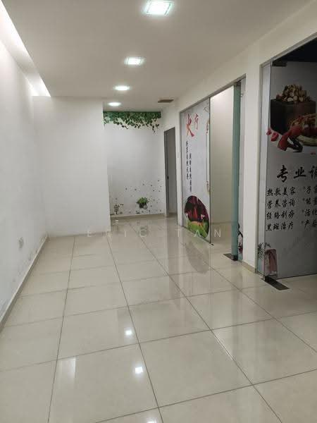 Shop / Office untuk Disewa di Taman Sri Skudai (Skudai) - Eric Tan - Corridor - PropertyGuru.com.my