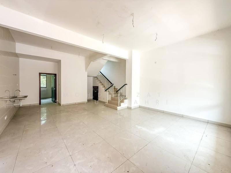 3-storey Terraced House for Sale in Diamond City (Semenyih) - Mohd Aizat Saiful Bahri - Interior - PropertyGuru.com.my