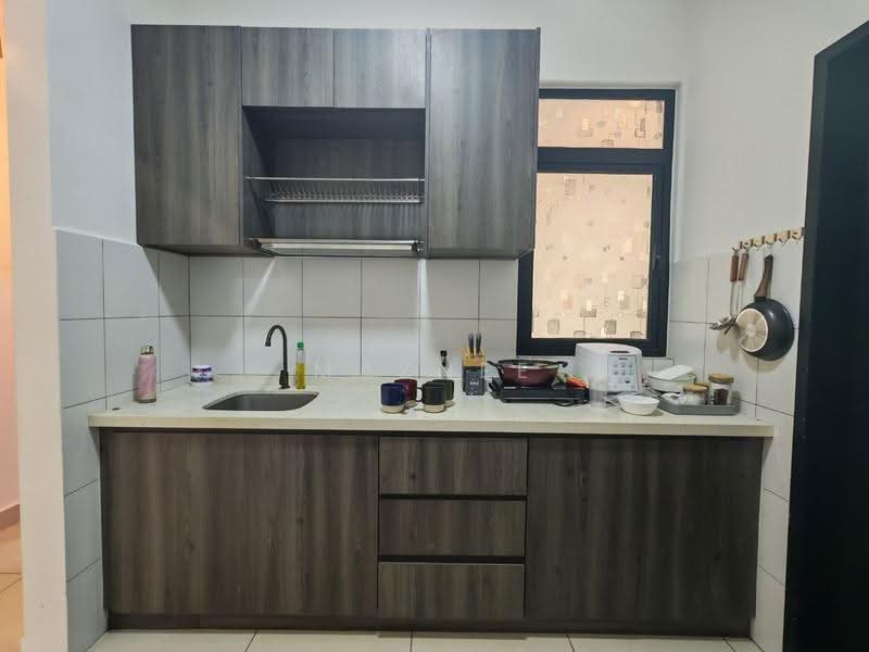 Condominium for Rent at Setia Seraya Residences - Maznee Realtor - Kitchen - PropertyGuru.com.my