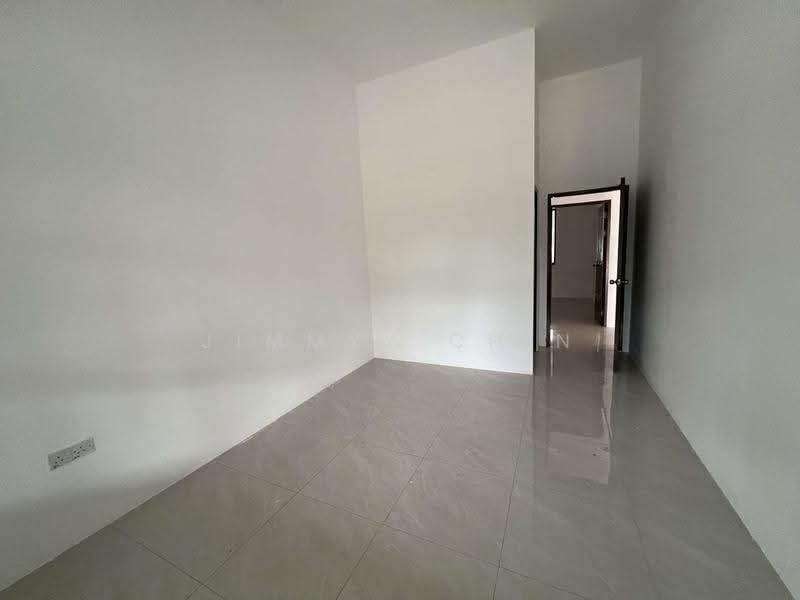 1-storey Terraced House for Sale in Kuching (Sarawak) - Jimmyy Chin - PropertyGuru.com.my