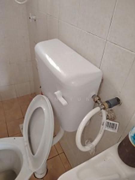 Apartment for Sale at Ivory - Kien Yung Liaw - Bathroom - PropertyGuru.com.my