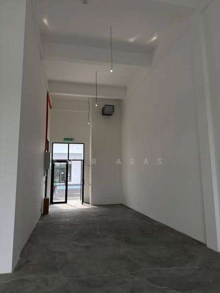 Shop for Rent in Puncak Alam (Selangor) - Amir Abas - Entrance - PropertyGuru.com.my