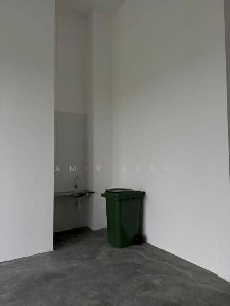 Shop for Rent in Puncak Alam (Selangor) - Amir Abas - Interior - PropertyGuru.com.my