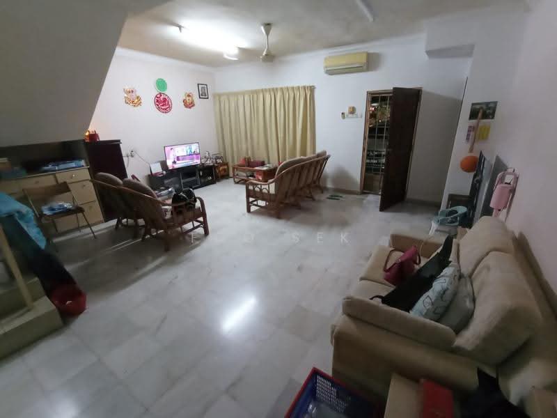 Townhouse for Sale in Taman Setapak Indah (Setapak) - Foo Sek Mou - Living Room - PropertyGuru.com.my