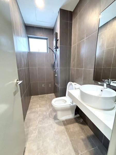 Kediaman Servis untuk Disewa di Astoria Ampang - Kew . - Bathroom - PropertyGuru.com.my