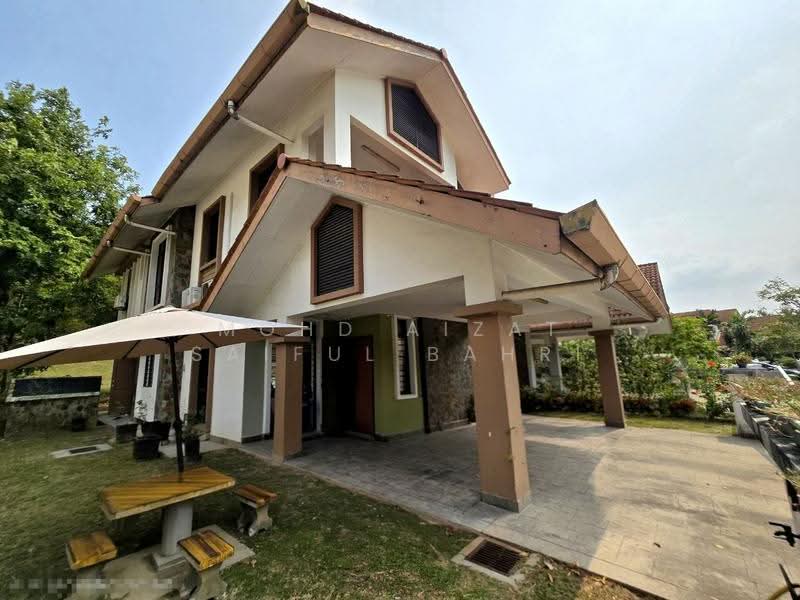 Semi-Detached House for Sale in Presint 15 (Putrajaya) - Mohd Aizat Saiful Bahri - Exterior - PropertyGuru.com.my