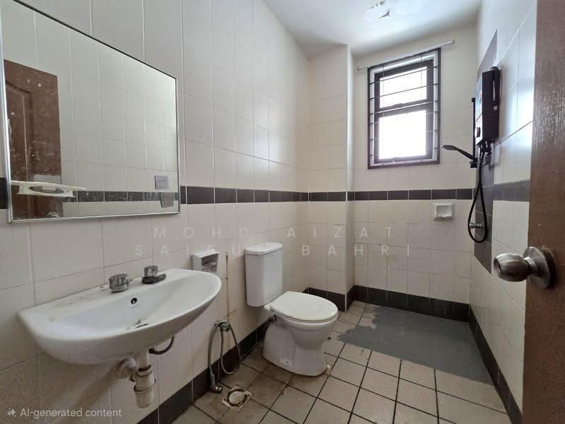 Semi-Detached House for Sale in Presint 15 (Putrajaya) - Mohd Aizat Saiful Bahri - Bathroom - PropertyGuru.com.my