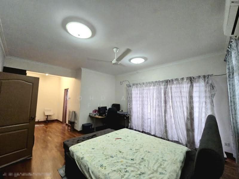 Semi-Detached House for Sale in Presint 15 (Putrajaya) - Mohd Aizat Saiful Bahri - Bedroom - PropertyGuru.com.my