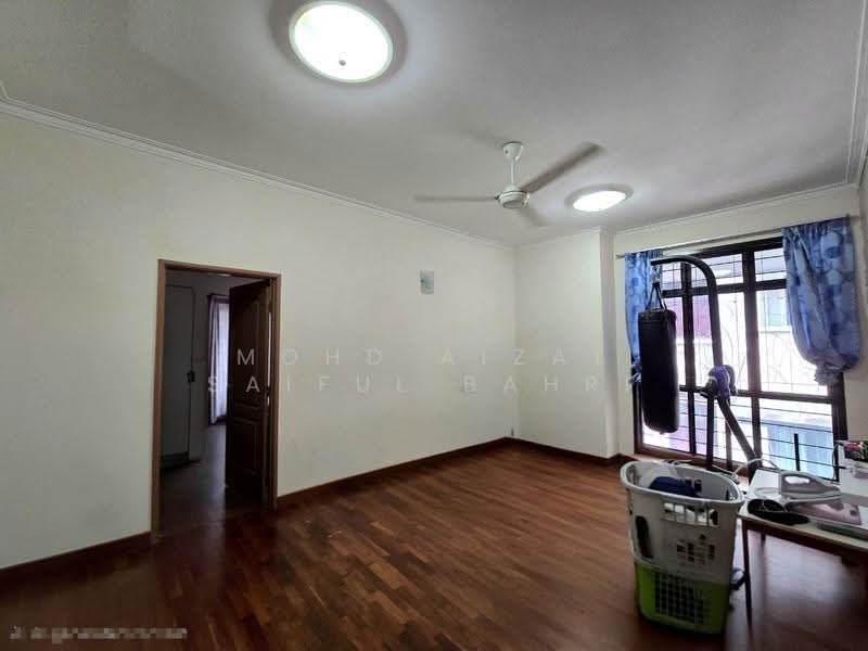 Semi-Detached House for Sale in Presint 15 (Putrajaya) - Mohd Aizat Saiful Bahri - Living Room - PropertyGuru.com.my