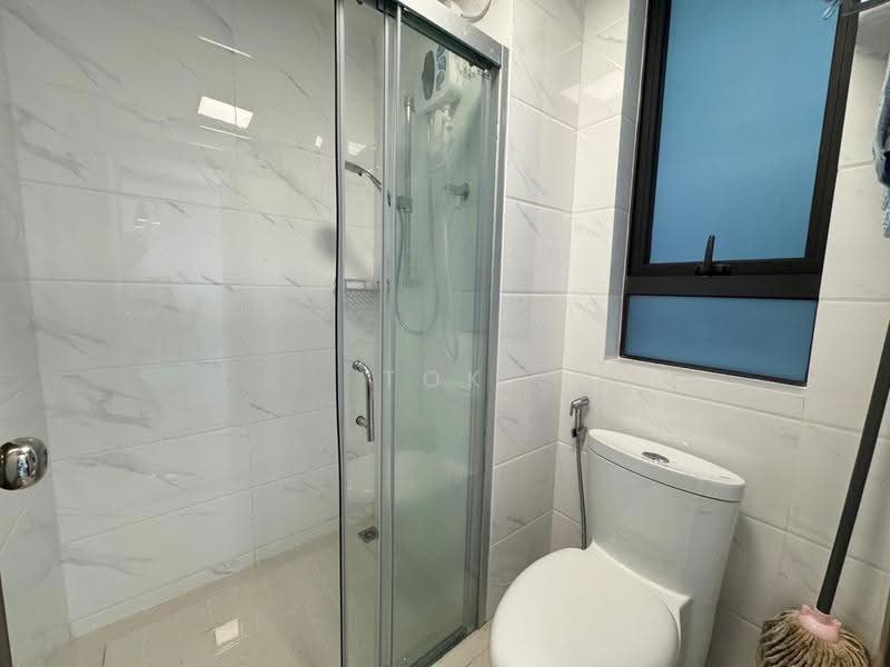 Apartment for Rent at Starview Bay @ Forest City - Tok CJ - Bathroom - PropertyGuru.com.my