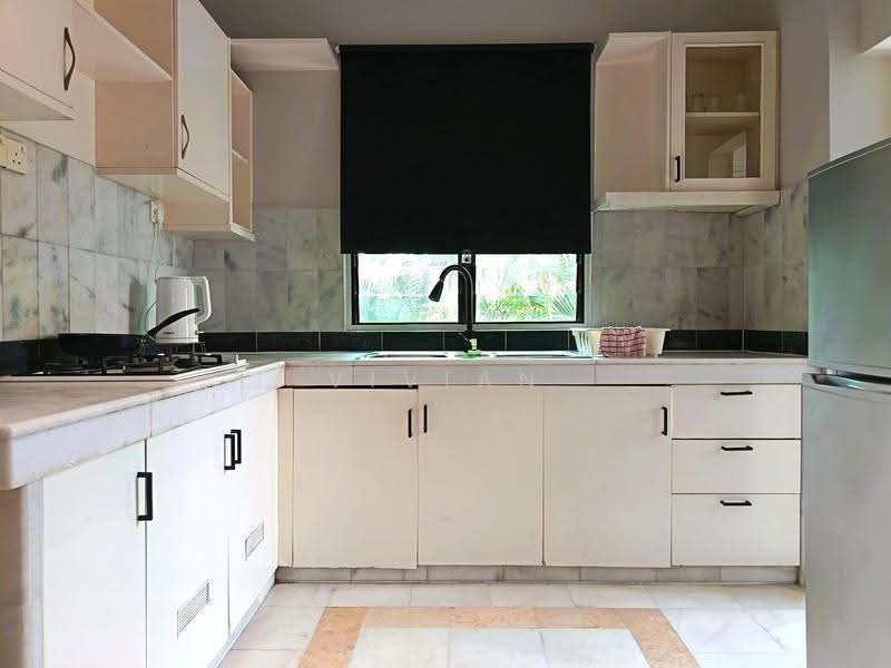 Apartment for Rent at Century Bay Apartment - Vivian Sim - Kitchen - PropertyGuru.com.my