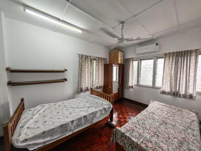 2-storey Terraced House for Rent in SS2 (Petaling Jaya) - Ivan Lee - Bedroom - PropertyGuru.com.my