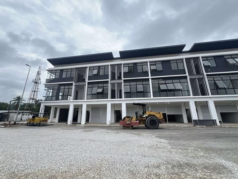 Shop / Office for Sale in Bau (Sarawak) - Jimmyy Chin - PropertyGuru.com.my