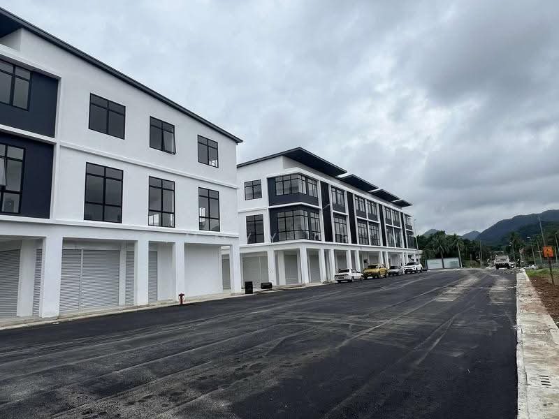 Shop / Office for Sale in Bau (Sarawak) - Jimmyy Chin - PropertyGuru.com.my