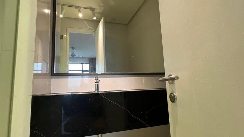 Service Residence for Sale at Oxford Residences @ Pavilion Embassy - Leon Lee - Bathroom - PropertyGuru.com.my