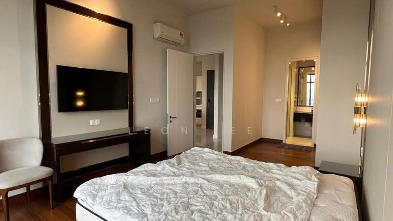 Service Residence for Sale at Oxford Residences @ Pavilion Embassy - Leon Lee - Bedroom - PropertyGuru.com.my