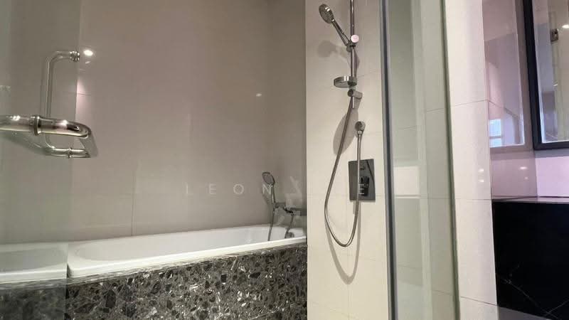 Service Residence for Sale at Oxford Residences @ Pavilion Embassy - Leon Lee - Bathroom - PropertyGuru.com.my