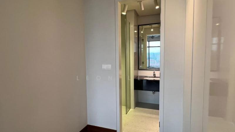 Service Residence for Sale at Oxford Residences @ Pavilion Embassy - Leon Lee - Bathroom - PropertyGuru.com.my