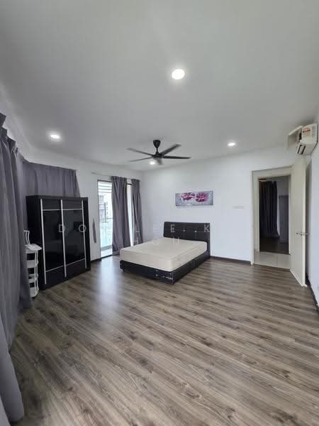 Kondominium untuk Disewa di Cristal Serin Residence - Don Lee Kah Hou - Bedroom - PropertyGuru.com.my