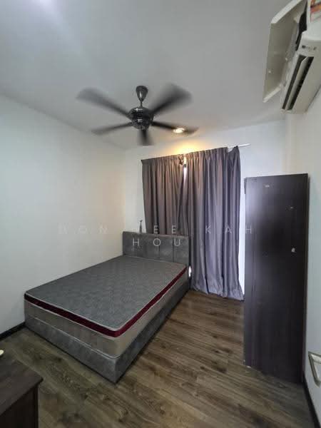 Kondominium untuk Disewa di Cristal Serin Residence - Don Lee Kah Hou - Bedroom - PropertyGuru.com.my