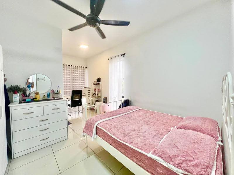 Rumah Teres 2-Tingkat untuk Dijual di Kajang (Selangor) - Fazie Noor - Bedroom - PropertyGuru.com.my