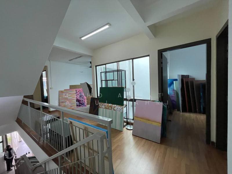 3-storey Terraced House for Sale in Shah Alam (Selangor) - Mohd Aizat Saiful Bahri - Interior - PropertyGuru.com.my