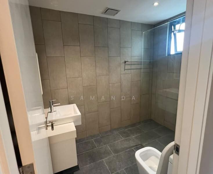 Kediaman Servis untuk Disewa di East Parc @ Manjalara - Samanda Soon - Bathroom - PropertyGuru.com.my