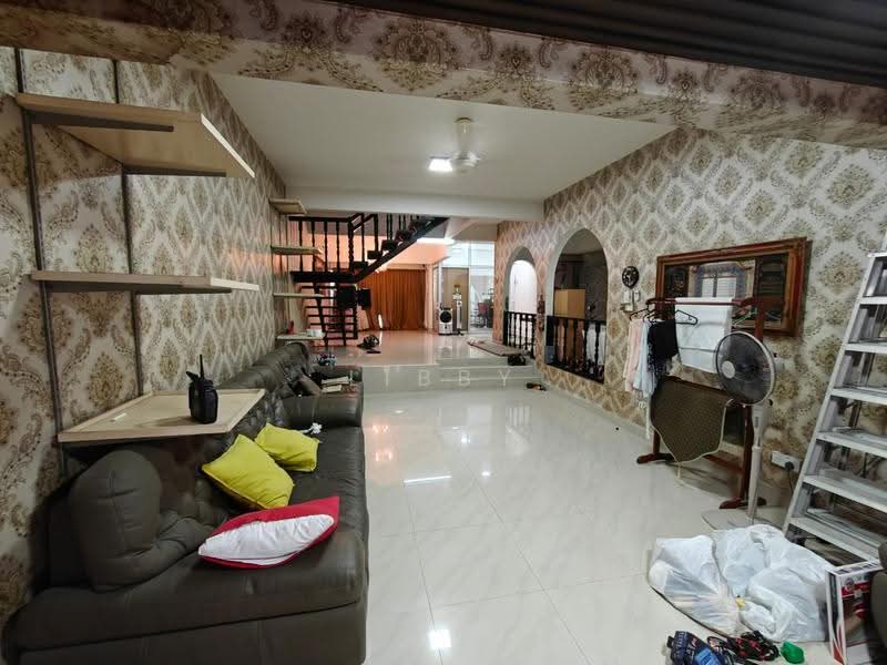 Rumah Teres 2-Tingkat untuk Dijual di Ulu Kelang (Kuala Lumpur) - Libby Tan - Living Room - PropertyGuru.com.my