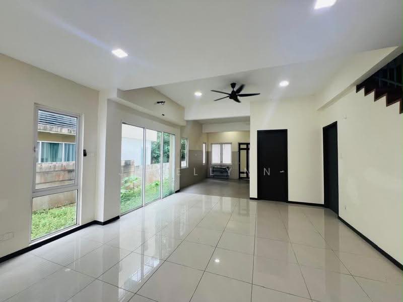 Semi-Detached House for Rent in Bayan Lepas (Penang) - Jocellynn Lee - Living Room - PropertyGuru.com.my