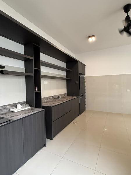 2-storey Terraced House for Sale in Taman Molek (Johor Bahru) - Pei Lu On - Kitchen - PropertyGuru.com.my