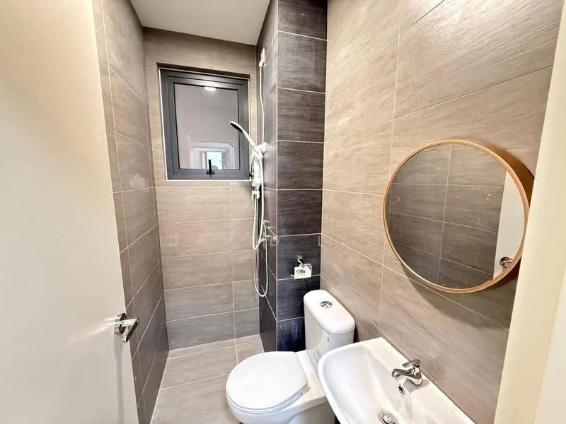 Kediaman Servis untuk Disewa di Nexus Taman Pertama - David Lao - Bathroom - PropertyGuru.com.my