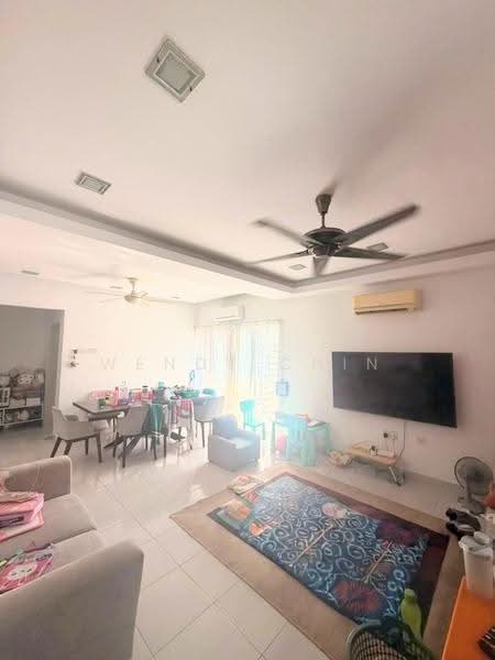 2-storey Terraced House for Rent in Saujana Puchong (Puchong) - Wendy Chin - Living Room - PropertyGuru.com.my