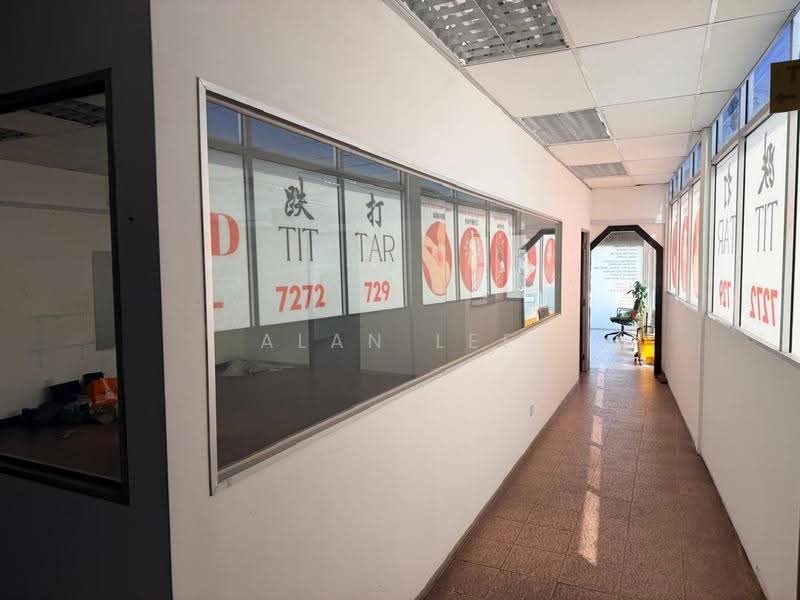 Shop / Office for Rent in Taman Genting (Setapak) - Alan Lee - Corridor - PropertyGuru.com.my