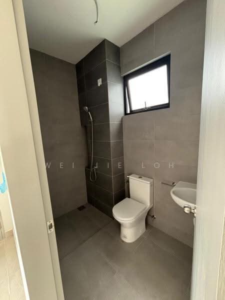 Rumah Teres untuk Disewa di Gombak (Selangor) - Wei Jie Loh - Bathroom - PropertyGuru.com.my